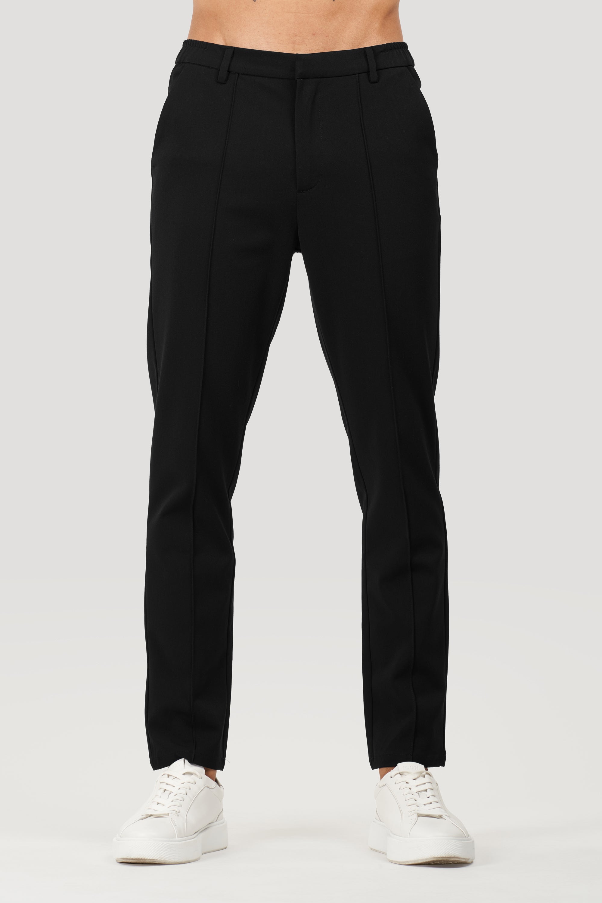 Pantalones capri negros a medida para hombre de Forth