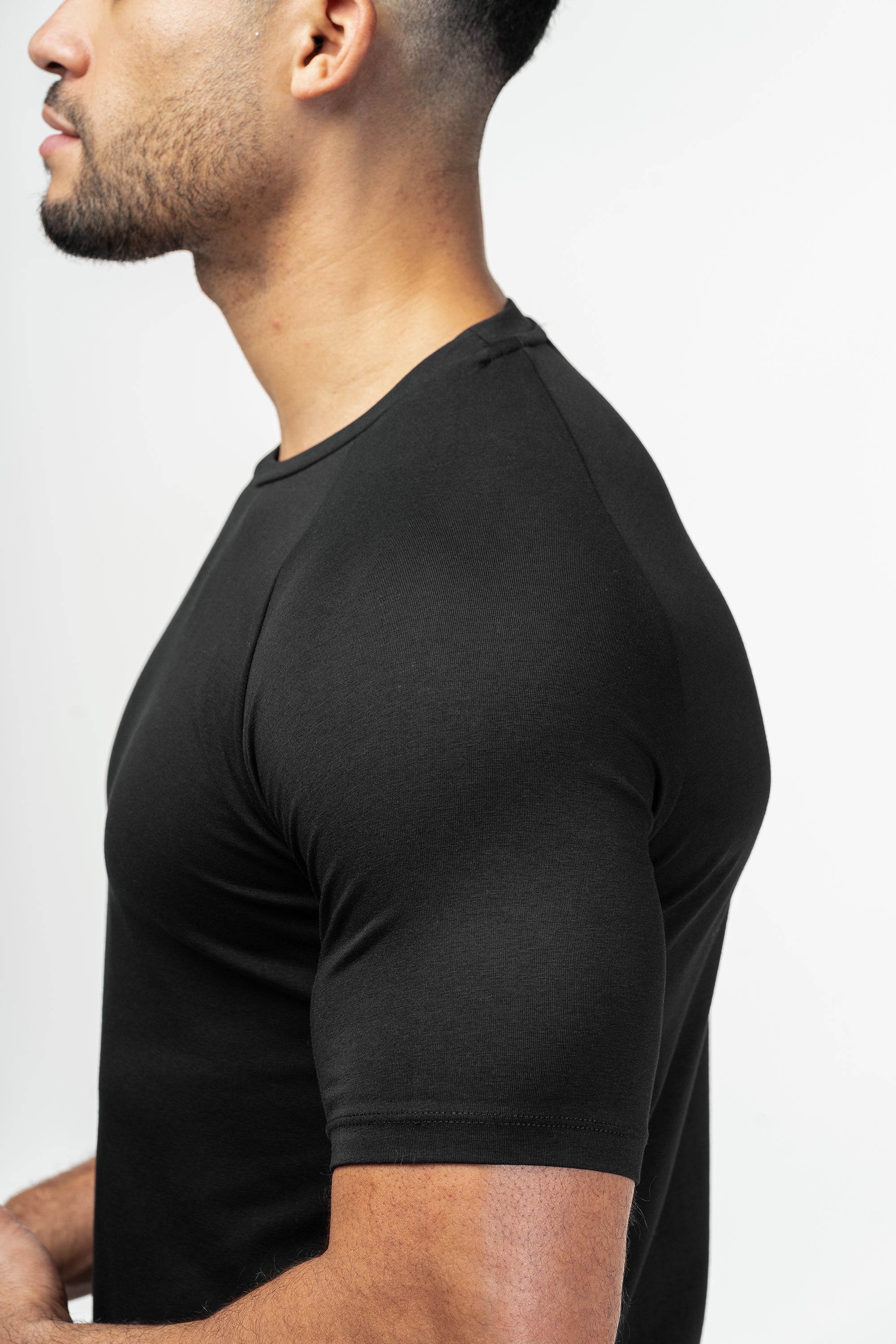 Camiseta negra Forth para hombre